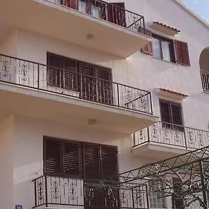 https://apartments-ivanka-zadar.hotelinzadar.com